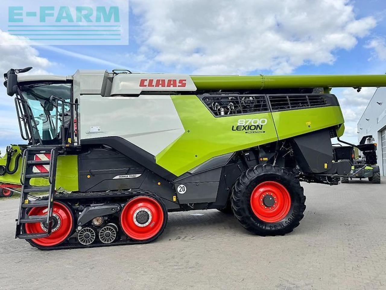 CLAAS lexion 8700tt - Ceifeira debulhadora: foto 2 CLAAS lexion 8700tt - Ceifeira debulhadora: foto 2
