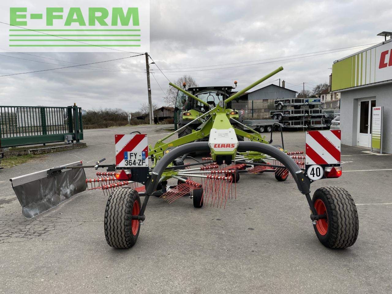 CLAAS liner 1600 - Ancinho enleirador: foto 4 CLAAS liner 1600 - Ancinho enleirador: foto 4