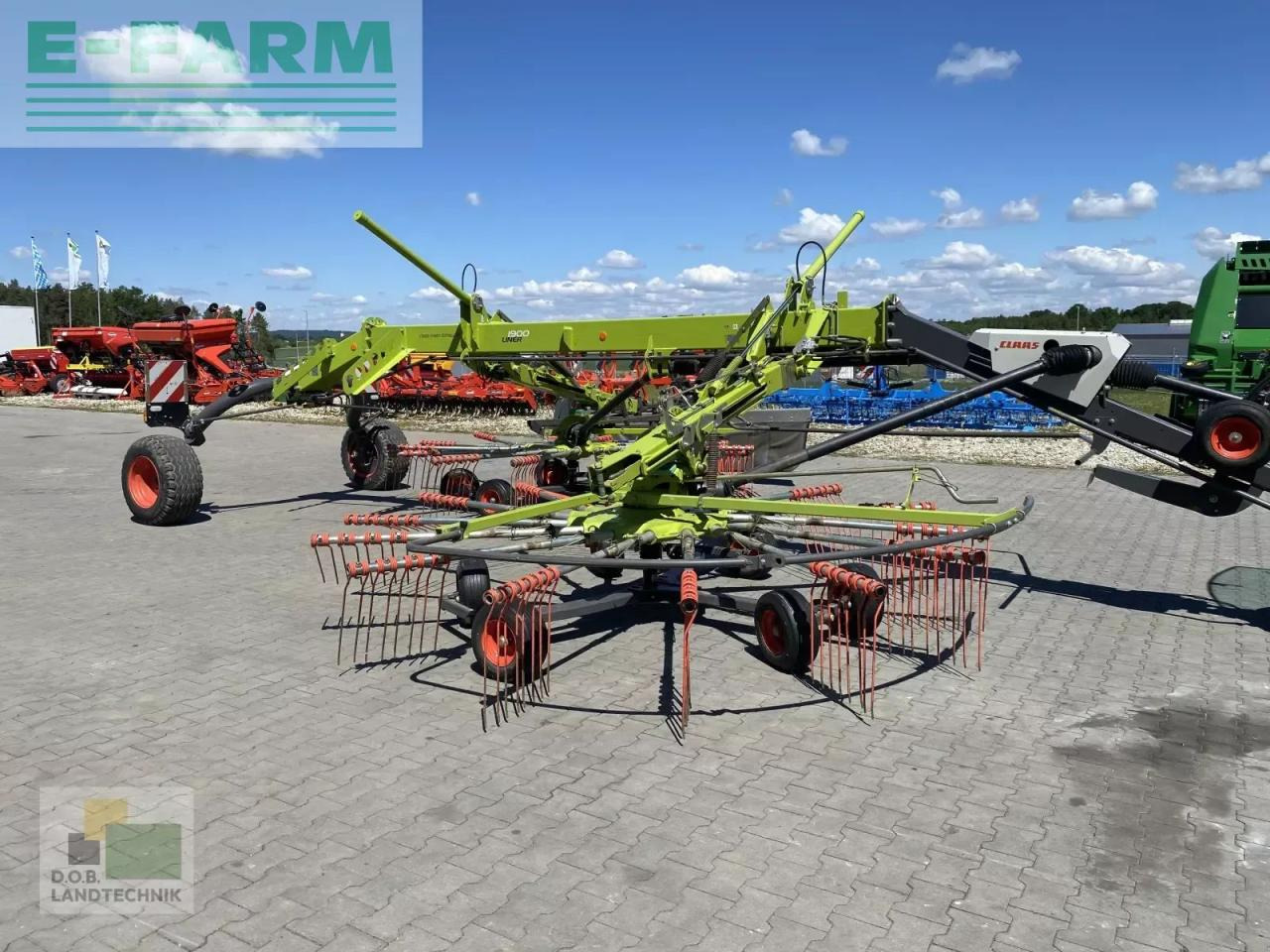 CLAAS liner 1900 - Ancinho enleirador: foto 1 CLAAS liner 1900 - Ancinho enleirador: foto 1