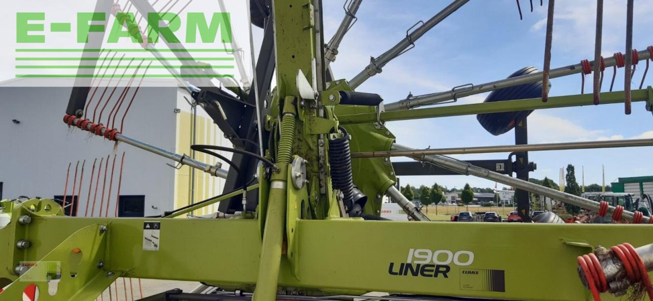 CLAAS liner 1900 - Ancinho enleirador: foto 4 CLAAS liner 1900 - Ancinho enleirador: foto 4