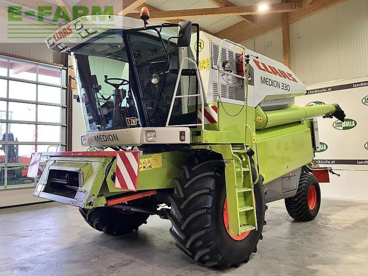 CLAAS medion 330 - Ceifeira debulhadora: foto 1 CLAAS medion 330 - Ceifeira debulhadora: foto 1