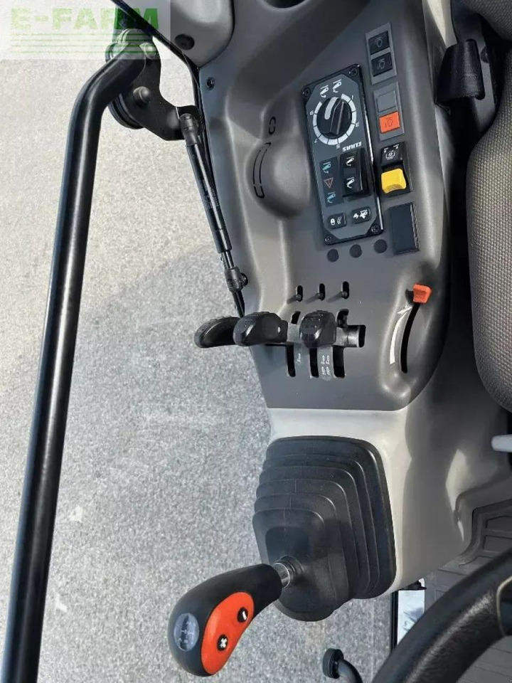 Trator CLAAS nexos 230 s: foto 7