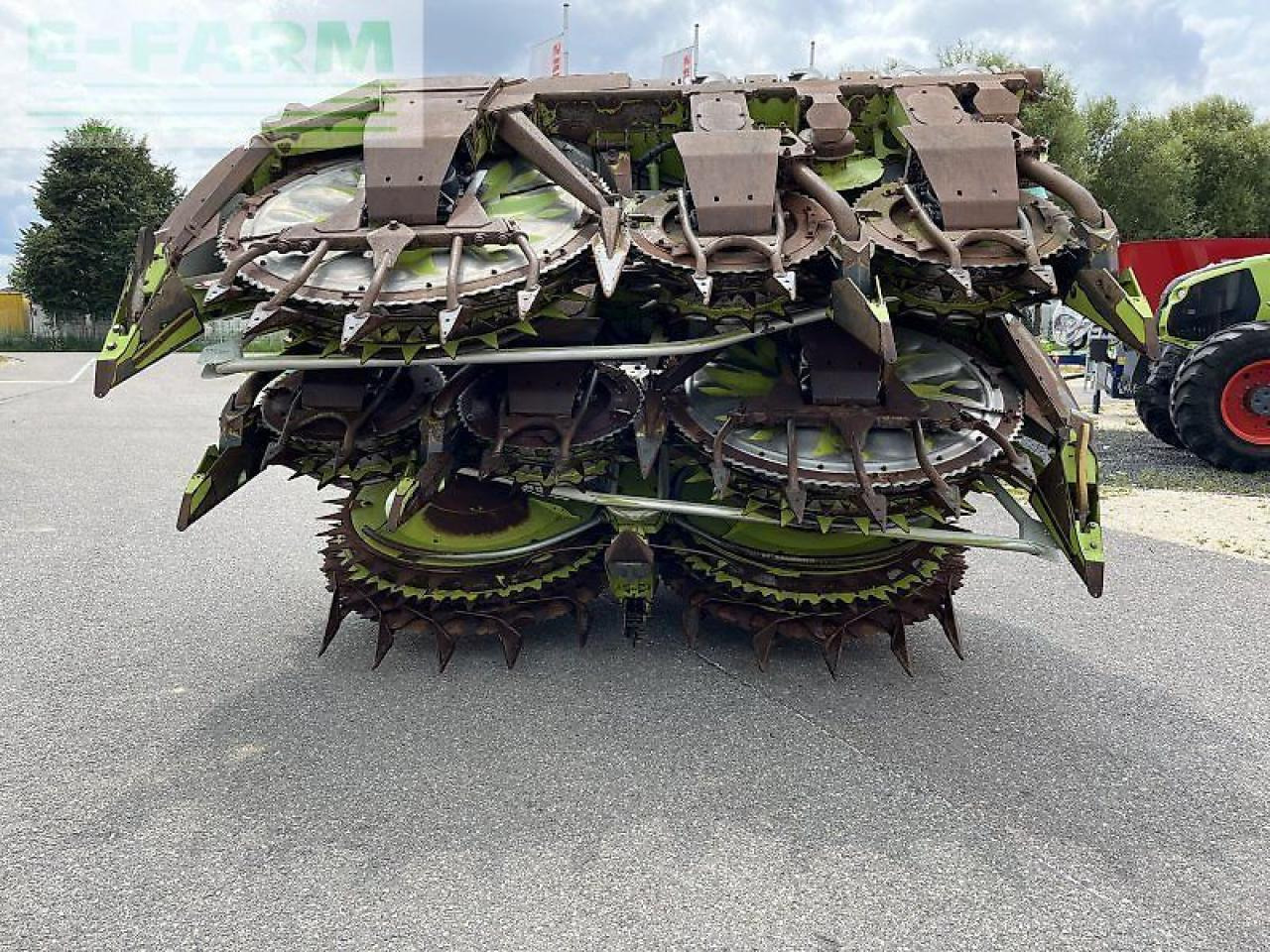 CLAAS orbis 900 + transportfahrwerk preis reduziert !!! - Acessórios para Colhedora de forragem: foto 4 CLAAS orbis 900 + transportfahrwerk preis reduziert !!! - Acessórios para Colhedora de forragem: foto 4