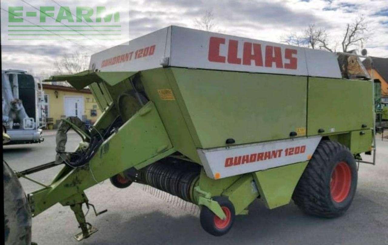 CLAAS quadrant 1200 lte - Enfardadeira de fardos quadrados: foto 2 CLAAS quadrant 1200 lte - Enfardadeira de fardos quadrados: foto 2