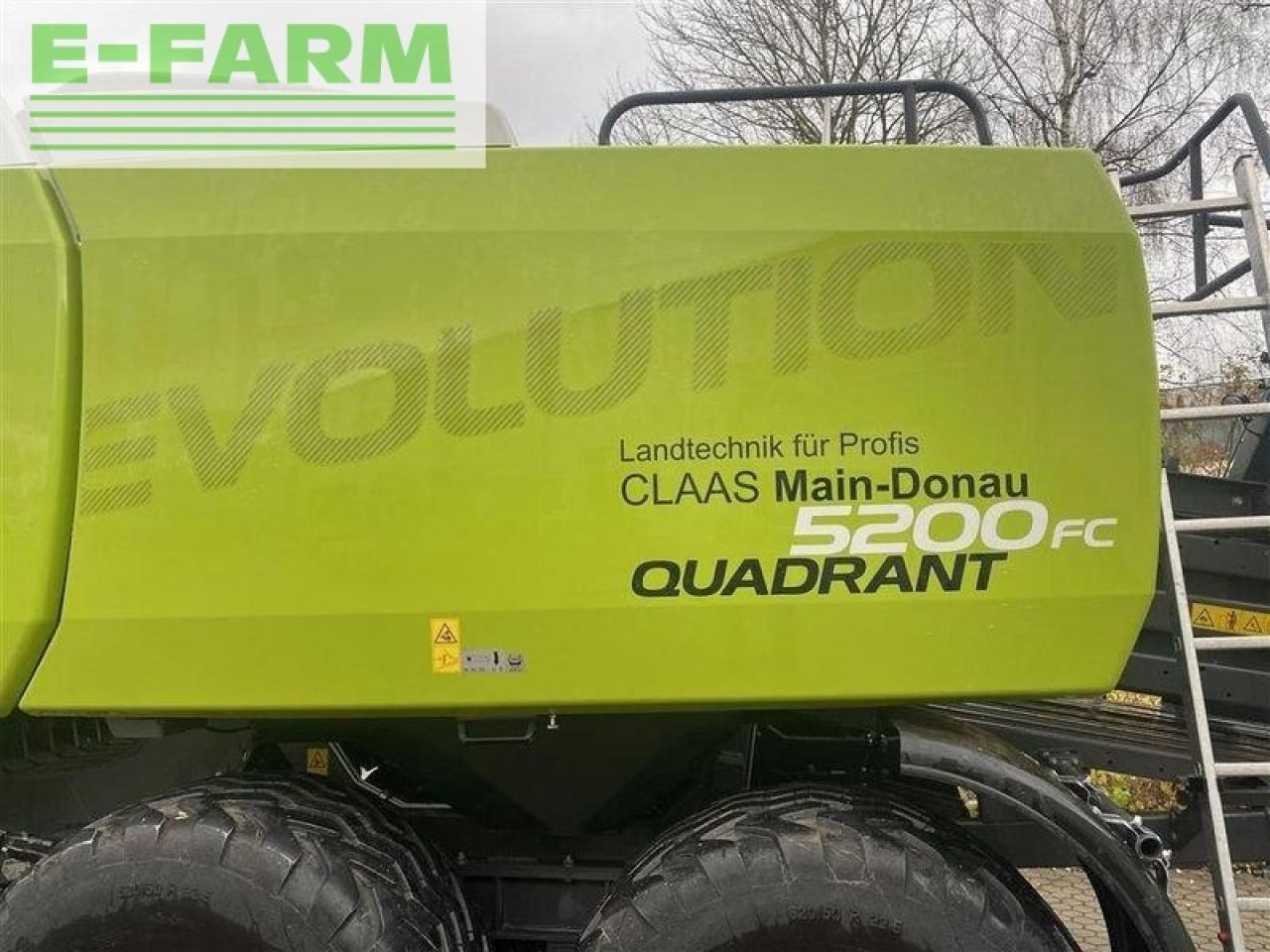 CLAAS quadrant 5200 fc tandem evo - Enfardadeira de fardos quadrados: foto 5 CLAAS quadrant 5200 fc tandem evo - Enfardadeira de fardos quadrados: foto 5