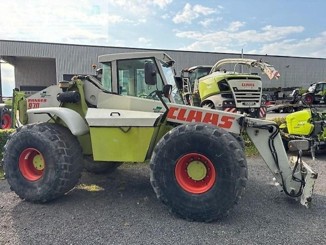 CLAAS ranger 970 - Empilhador telescópico: foto 5 CLAAS ranger 970 - Empilhador telescópico: foto 5