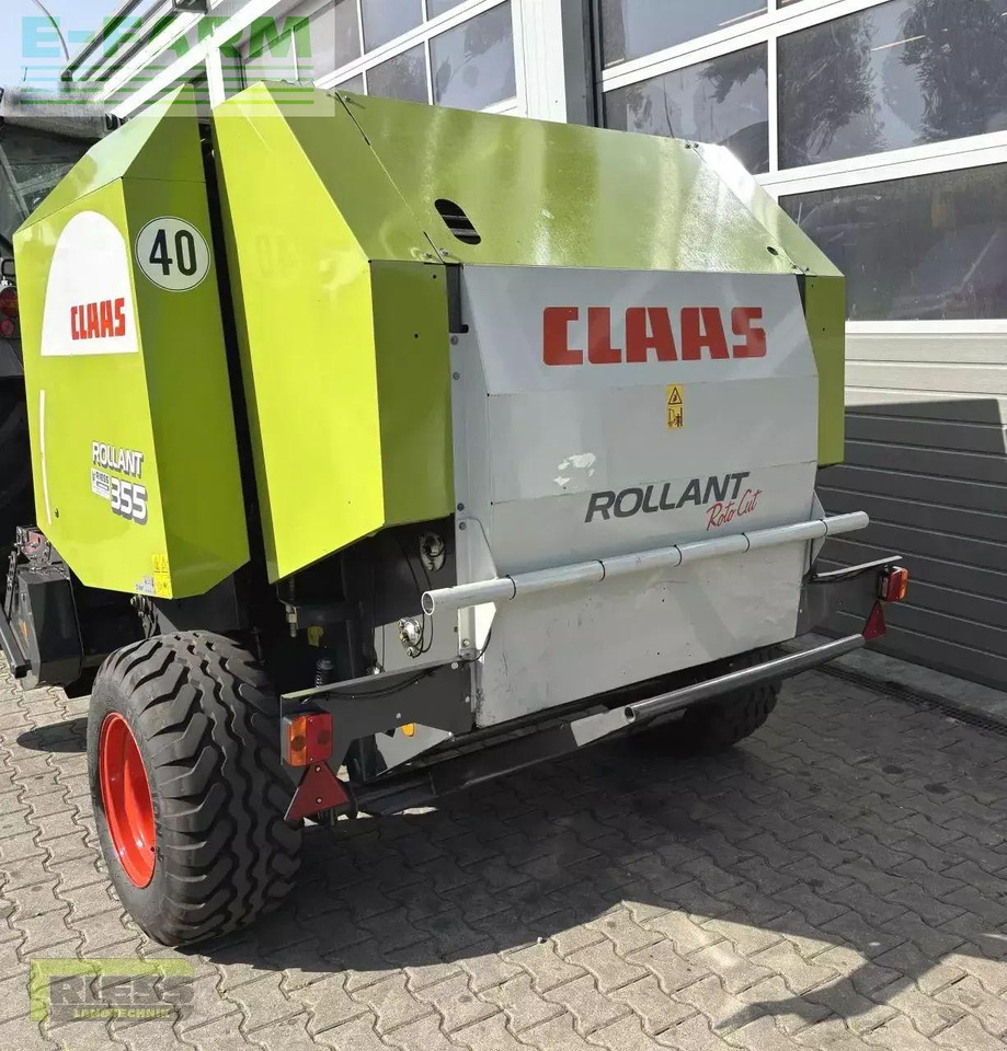 CLAAS rollant 355 roto cut - Enfardadeira de fardos quadrados: foto 3 CLAAS rollant 355 roto cut - Enfardadeira de fardos quadrados: foto 3