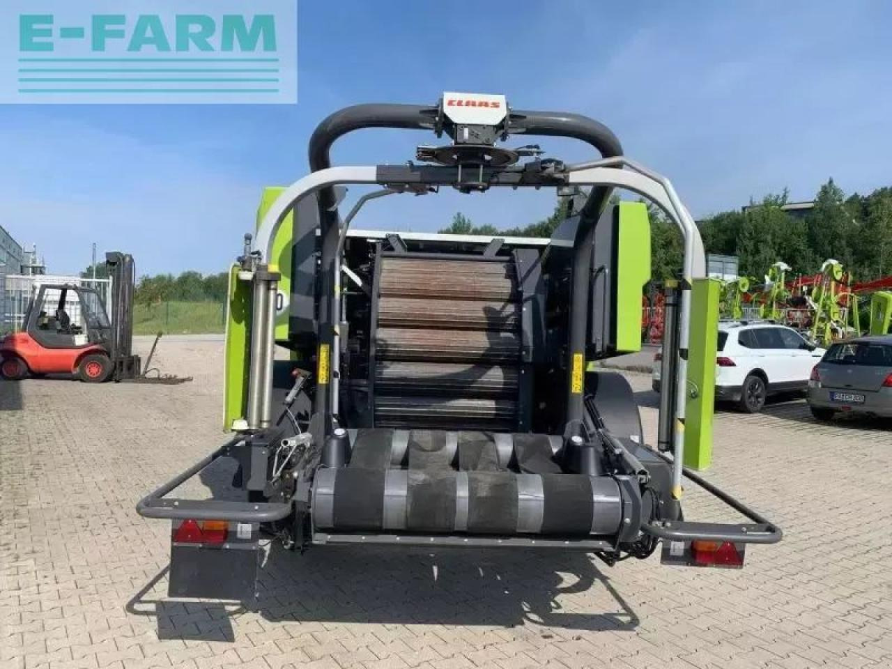CLAAS rollant 454 rc uniwrap - Enfardadeira de fardos quadrados: foto 4 CLAAS rollant 454 rc uniwrap - Enfardadeira de fardos quadrados: foto 4
