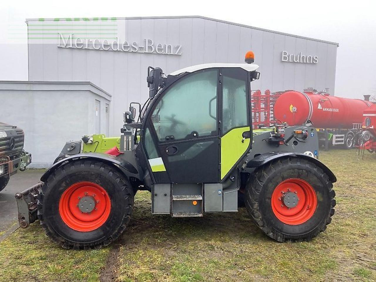 CLAAS scorpion 741 varipower -teleskoplader - Empilhador telescópico: foto 3 CLAAS scorpion 741 varipower -teleskoplader - Empilhador telescópico: foto 3