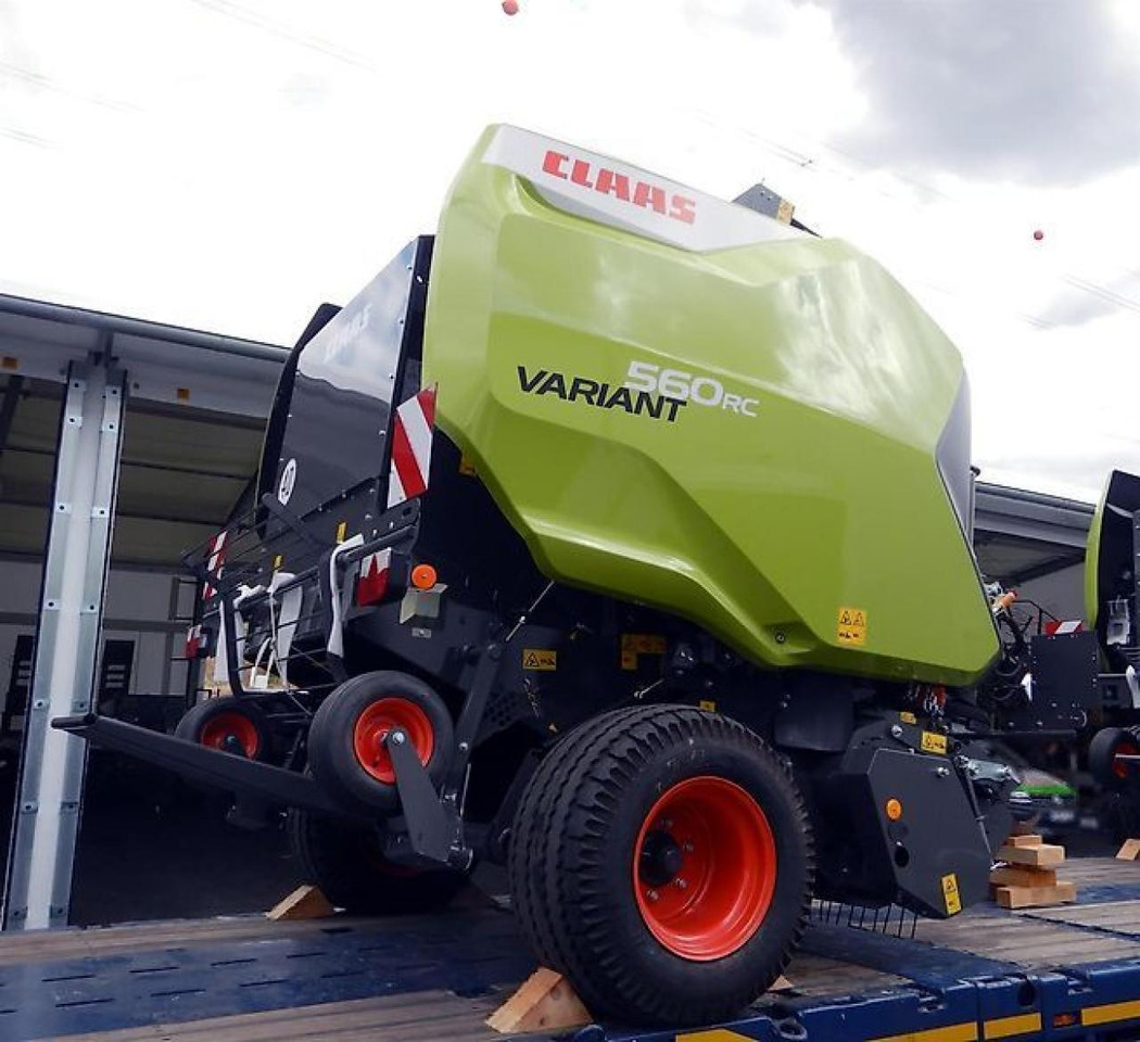 CLAAS variant 560 rc trend - Enfardadeira de fardos quadrados: foto 3 CLAAS variant 560 rc trend - Enfardadeira de fardos quadrados: foto 3