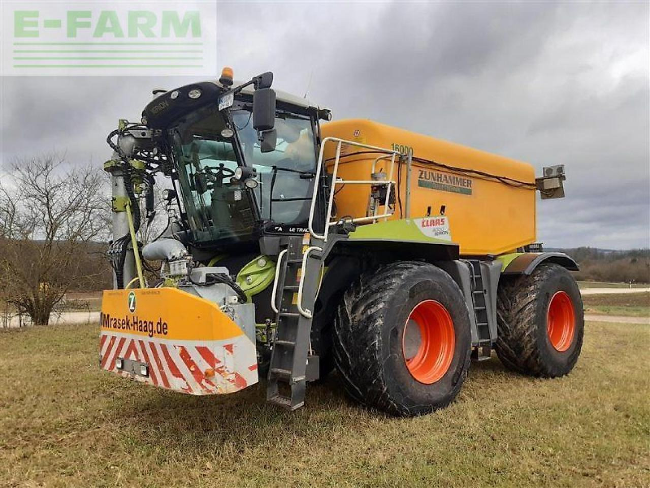 CLAAS xerion 4000 saddle trac SADDLE TRAC - Pulverizador automotor: foto 2 CLAAS xerion 4000 saddle trac SADDLE TRAC - Pulverizador automotor: foto 2