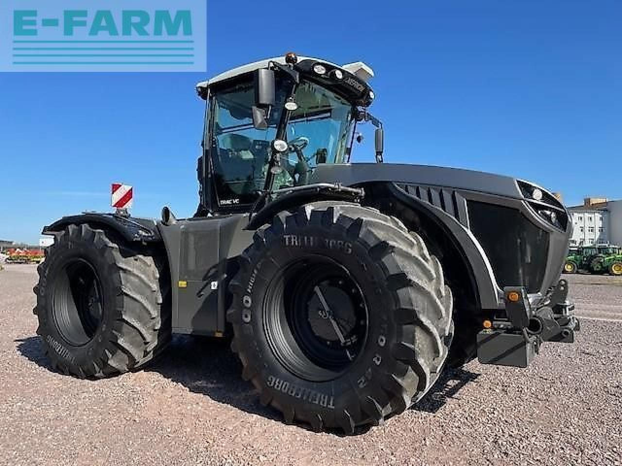 CLAAS xerion 4000 trac vc TRAC VC - Trator: foto 3 CLAAS xerion 4000 trac vc TRAC VC - Trator: foto 3