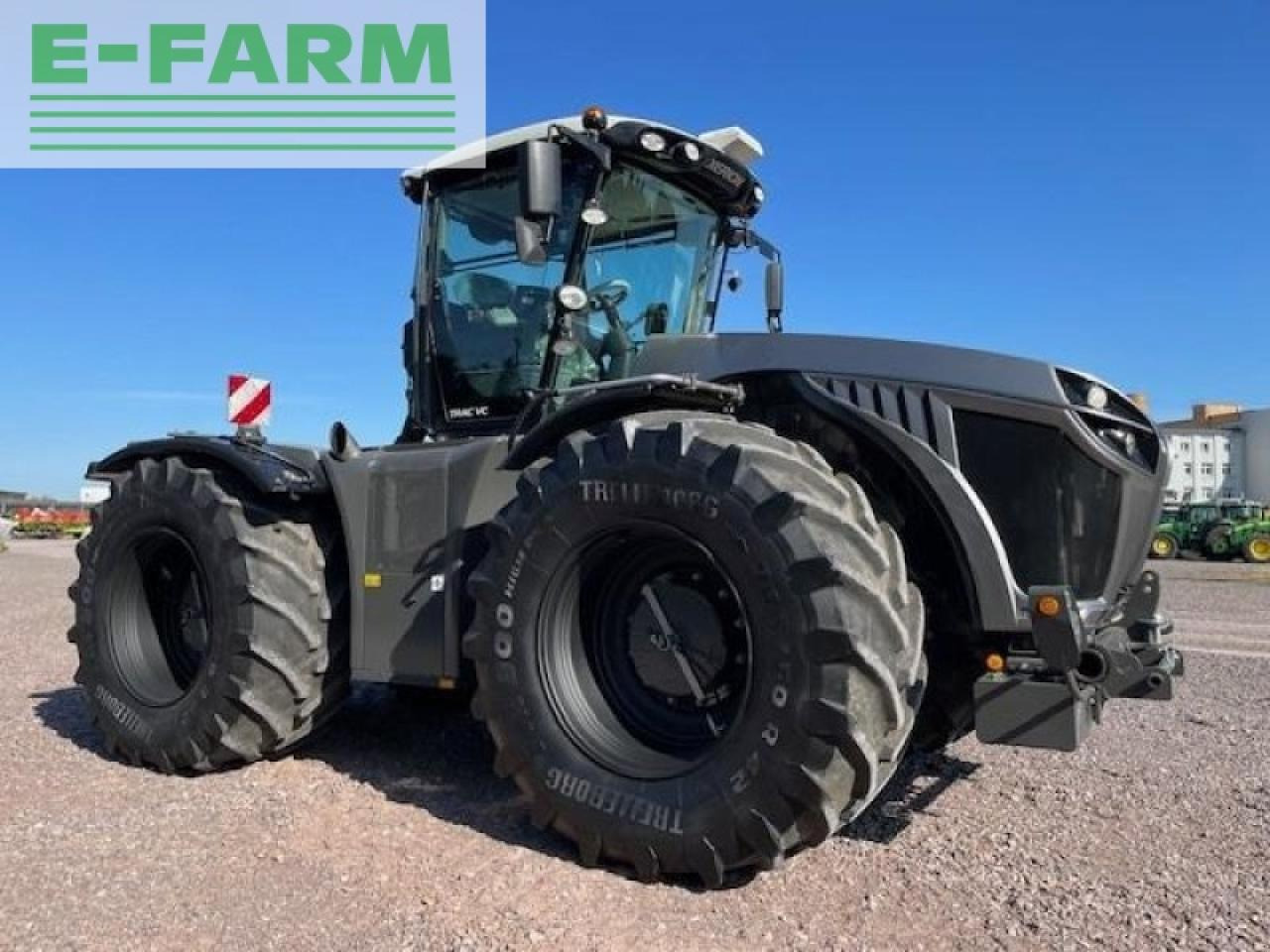 CLAAS xerion 4000 trac vc TRAC VC - Trator: foto 3 CLAAS xerion 4000 trac vc TRAC VC - Trator: foto 3