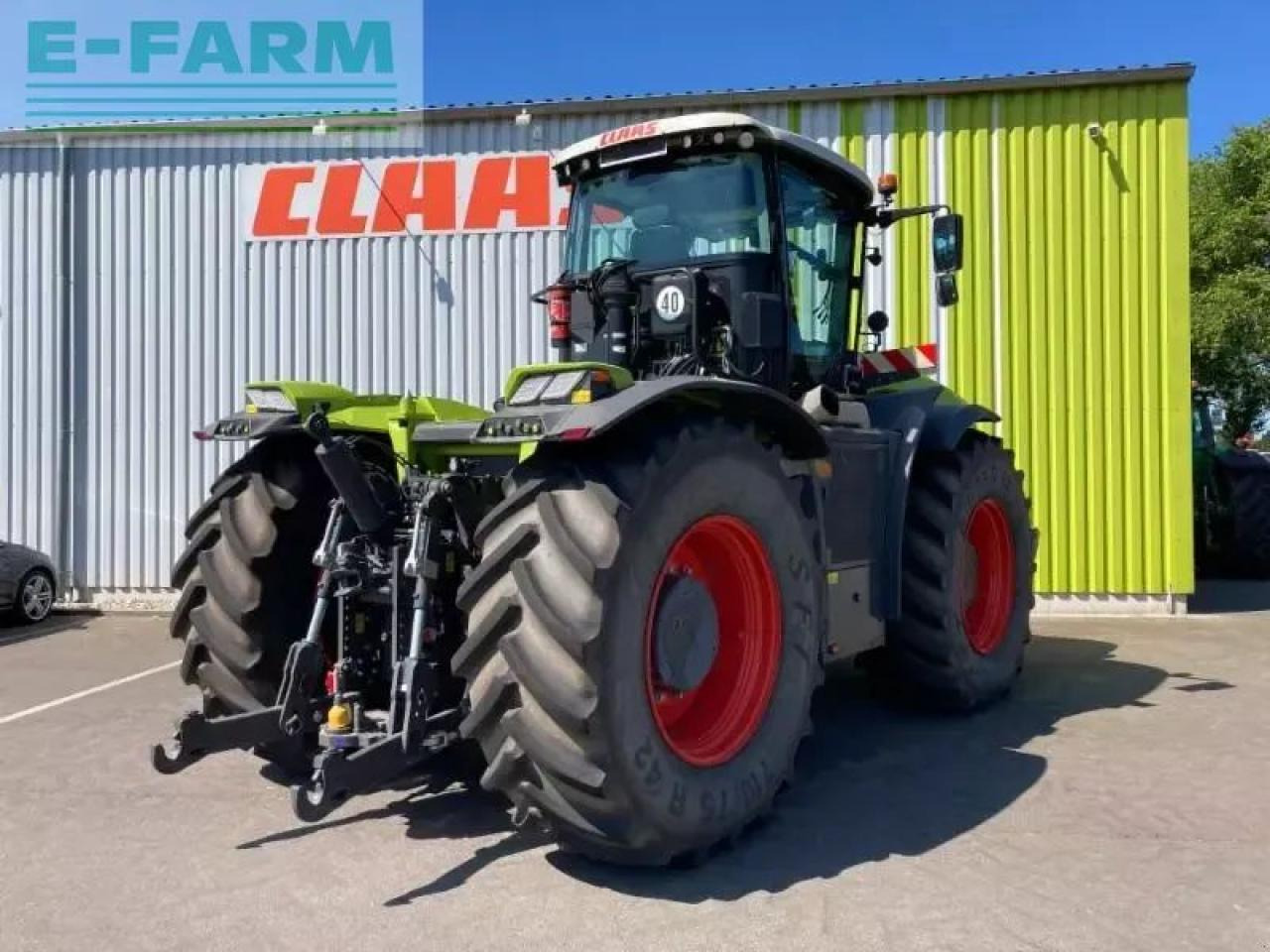 CLAAS xerion 5000 trac vc TRAC VC - Trator: foto 5 CLAAS xerion 5000 trac vc TRAC VC - Trator: foto 5