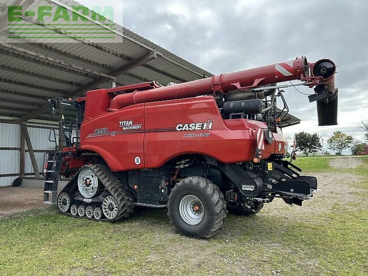 Case-IH axial flow 8250 st5 - Ceifeira debulhadora: foto 5 Case-IH axial flow 8250 st5 - Ceifeira debulhadora: foto 5