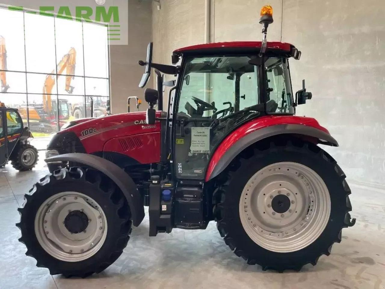Case-IH farmall 100 c - Trator: foto 5 Case-IH farmall 100 c - Trator: foto 5