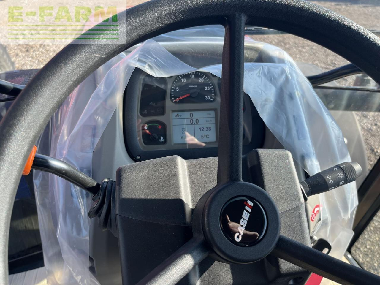 Case-IH farmall 55 a (stage v) - Trator: foto 5 Case-IH farmall 55 a (stage v) - Trator: foto 5