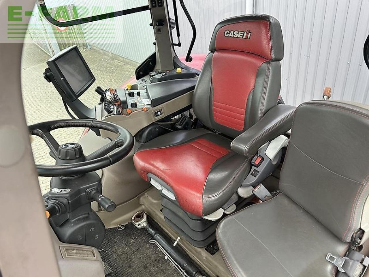 Case-IH optum 300 cvx CVX - Trator: foto 3 Case-IH optum 300 cvx CVX - Trator: foto 3