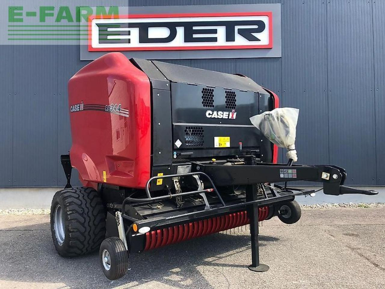 Case-IH rb 344 - Enfardadeira de fardos quadrados: foto 2 Case-IH rb 344 - Enfardadeira de fardos quadrados: foto 2