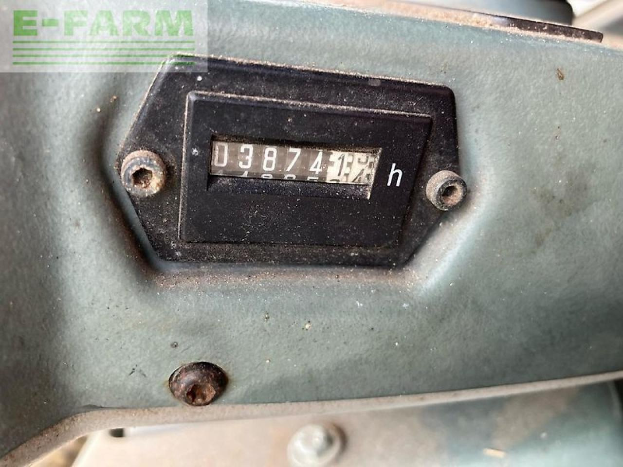 Caterpillar 906 - Mini escavadeira: foto 2 Caterpillar 906 - Mini escavadeira: foto 2