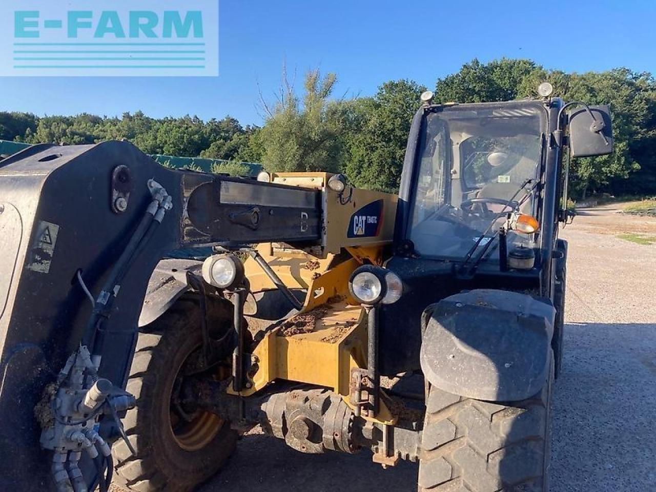 Caterpillar cat th407c - Empilhador telescópico: foto 4 Caterpillar cat th407c - Empilhador telescópico: foto 4