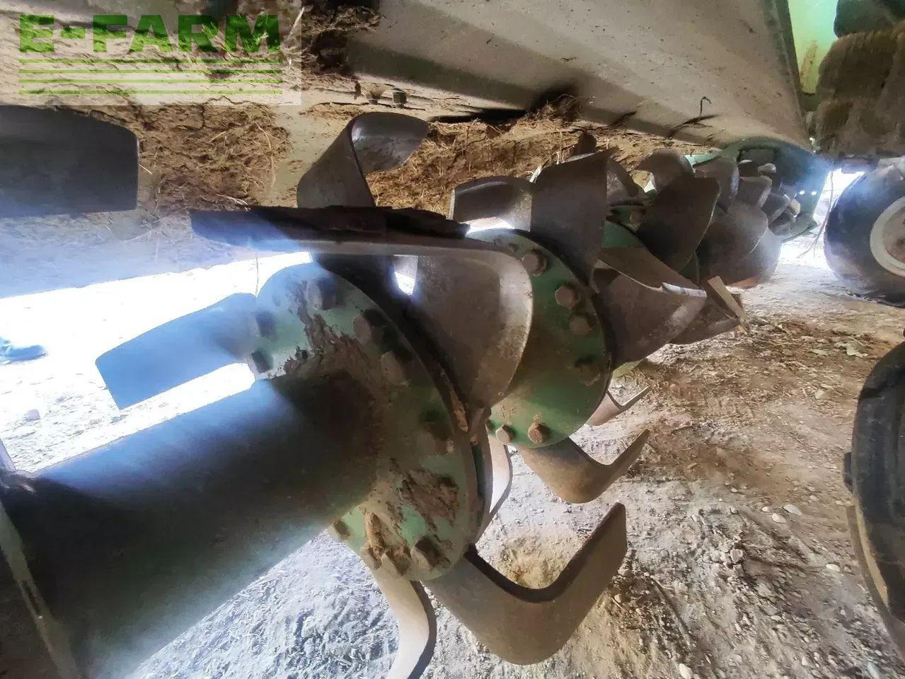 Celli tigen 250 - Maquina para lavrar a terra: foto 5 Celli tigen 250 - Maquina para lavrar a terra: foto 5