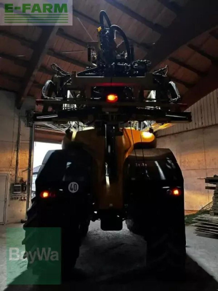 Challenger rogator 645 - Pulverizador de arrastar: foto 3 Challenger rogator 645 - Pulverizador de arrastar: foto 3