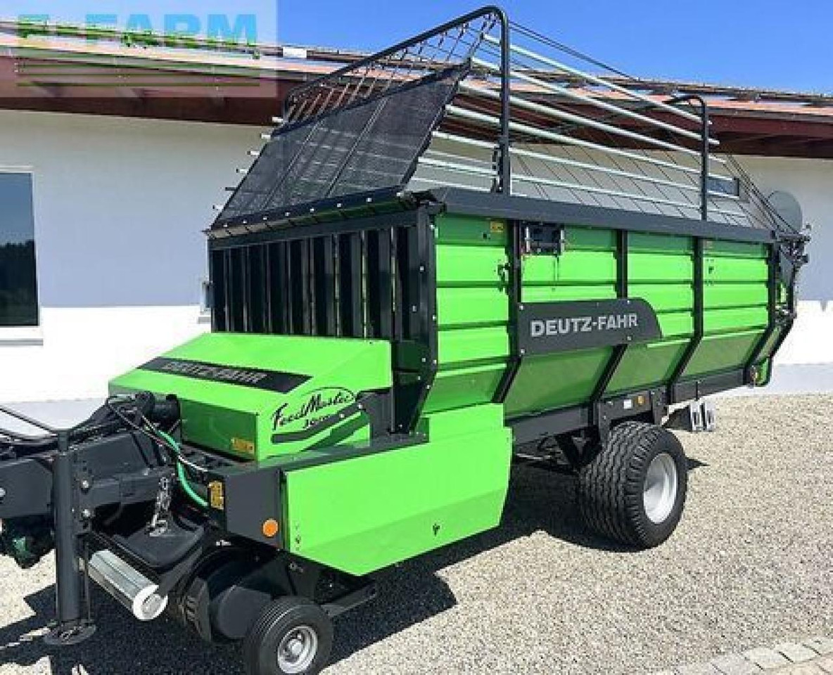 Deutz-Fahr feedmaster 3000 - im absoluten topzustand und mi - Reboque basculante agrícola: foto 1 Deutz-Fahr feedmaster 3000 - im absoluten topzustand und mi - Reboque basculante agrícola: foto 1