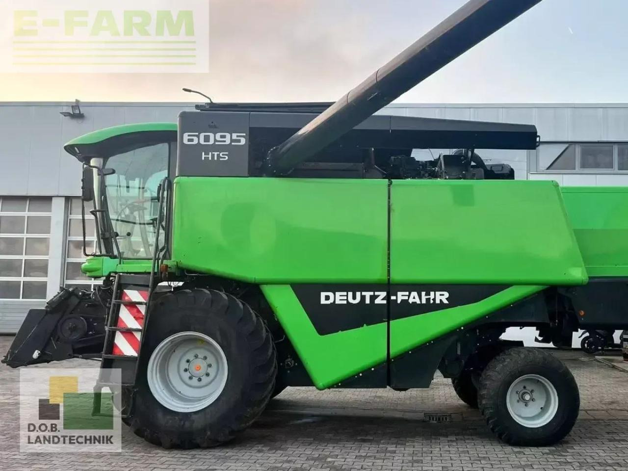 Deutz-Fahr topliner 6095 hts - Ceifeira debulhadora: foto 4 Deutz-Fahr topliner 6095 hts - Ceifeira debulhadora: foto 4