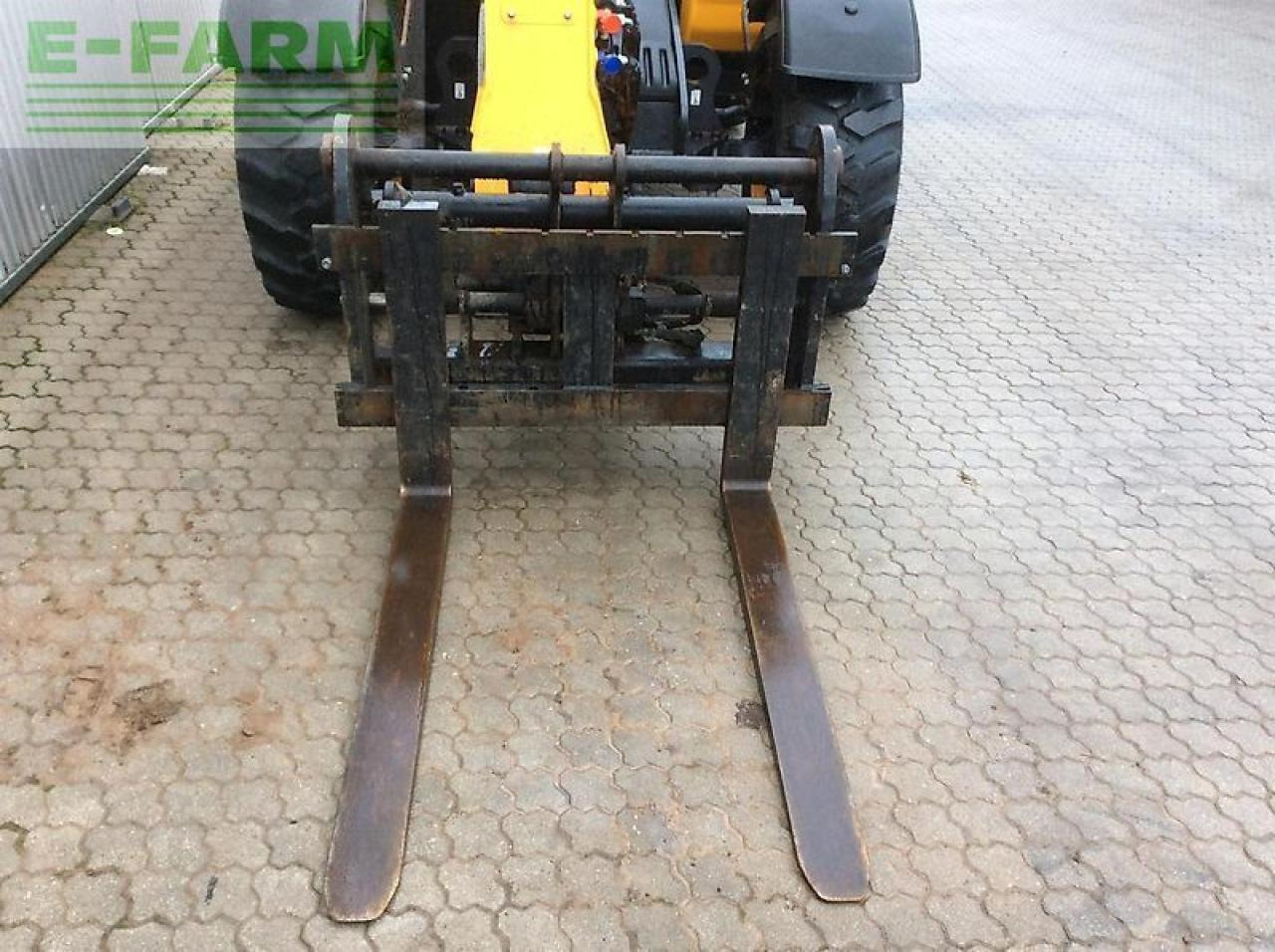 Dieci agrifarmer 32.6 - Empilhador telescópico: foto 5 Dieci agrifarmer 32.6 - Empilhador telescópico: foto 5