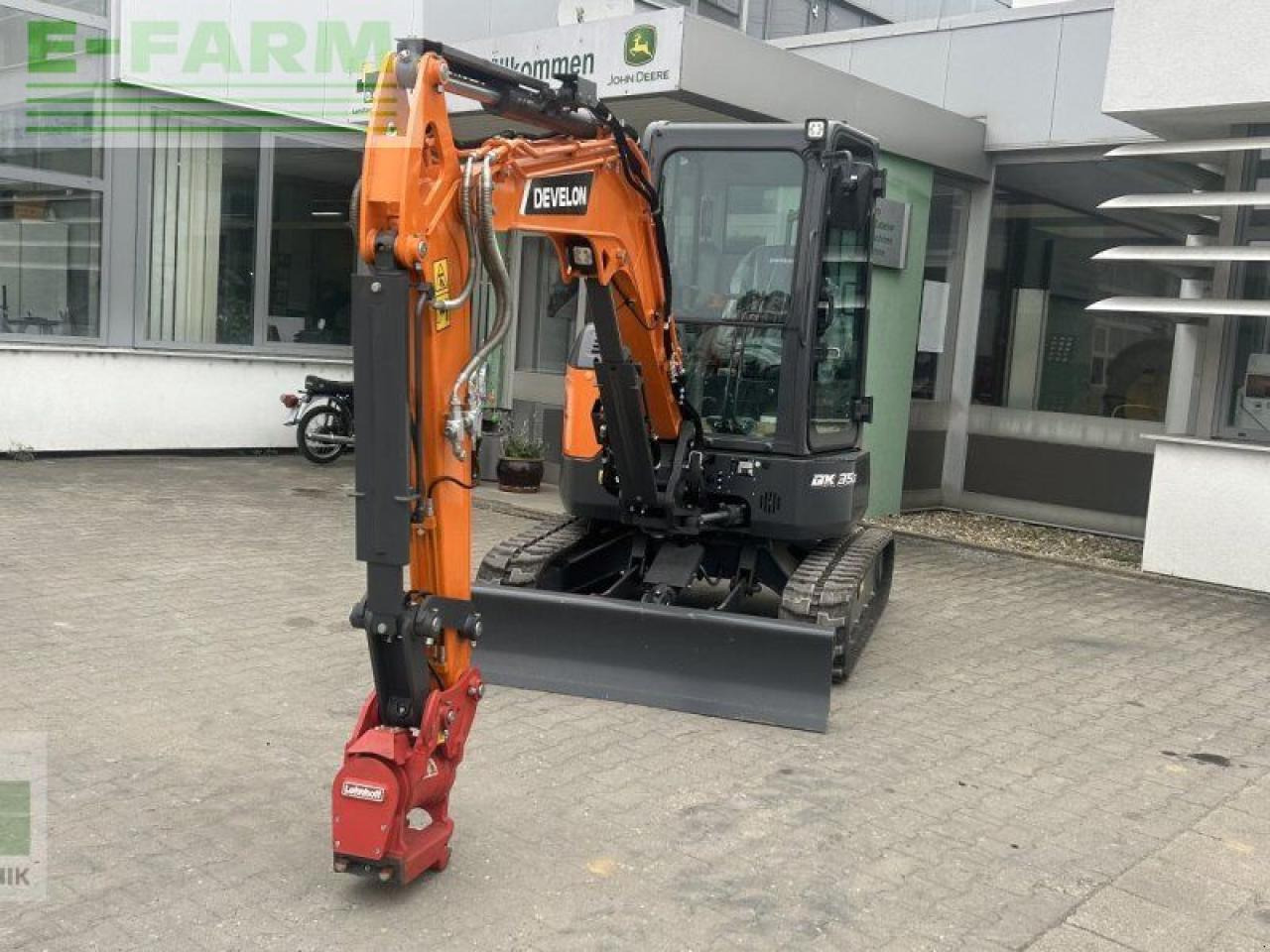 Doosan dx 35z-7 - Mini escavadeira: foto 2 Doosan dx 35z-7 - Mini escavadeira: foto 2