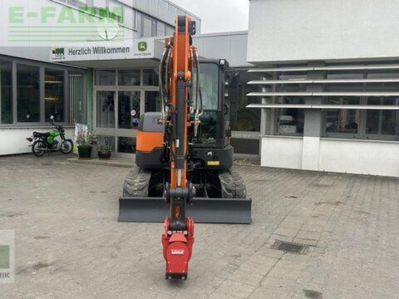 Doosan dx55r-7 - Mini escavadeira: foto 2 Doosan dx55r-7 - Mini escavadeira: foto 2