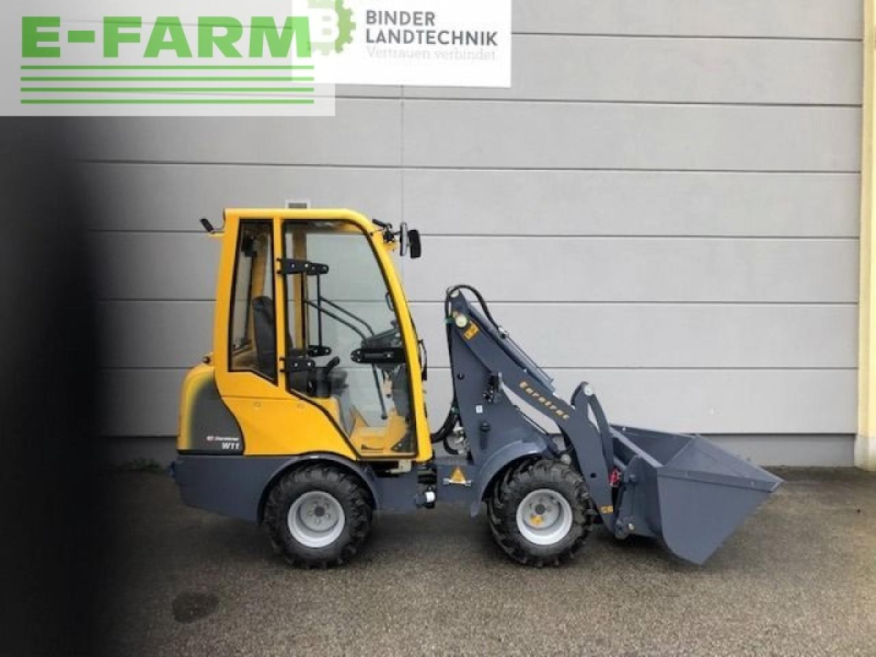 Eurotrac 810 / w11-c hoflader - Mini escavadeira: foto 2 Eurotrac 810 / w11-c hoflader - Mini escavadeira: foto 2