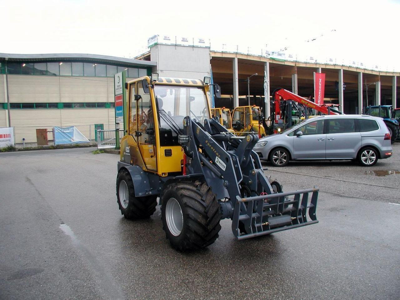Eurotrac 850 / w13-cf hoflader - Mini escavadeira: foto 2 Eurotrac 850 / w13-cf hoflader - Mini escavadeira: foto 2