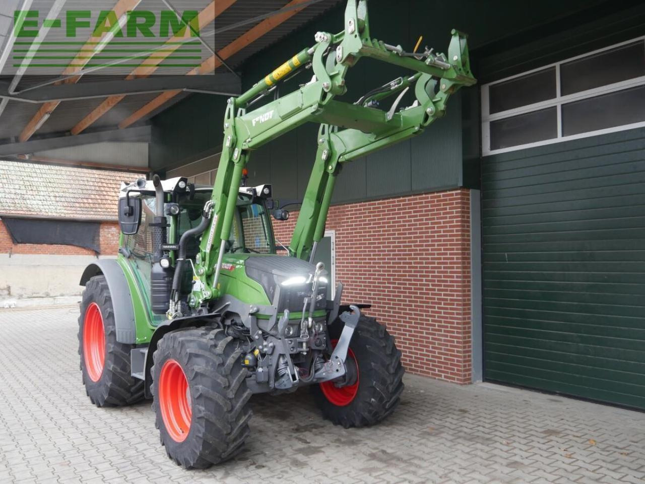 Fendt 211 s vario gen3 profi setting2 frontlader - Trator: foto 2 Fendt 211 s vario gen3 profi setting2 frontlader - Trator: foto 2