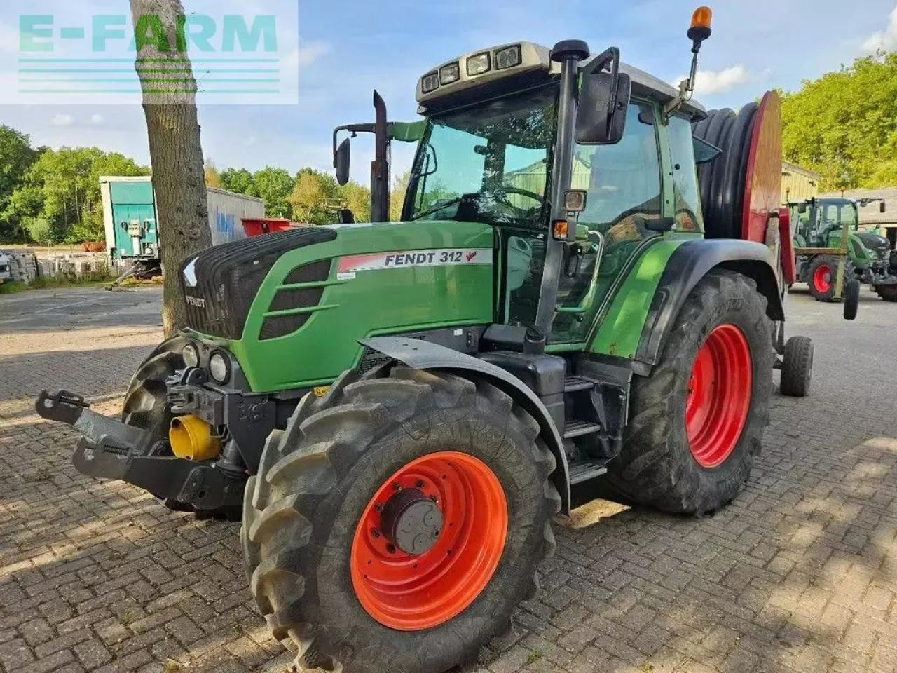 Fendt 312 vario ( 310 311 313 ) - Trator: foto 1 Fendt 312 vario ( 310 311 313 ) - Trator: foto 1