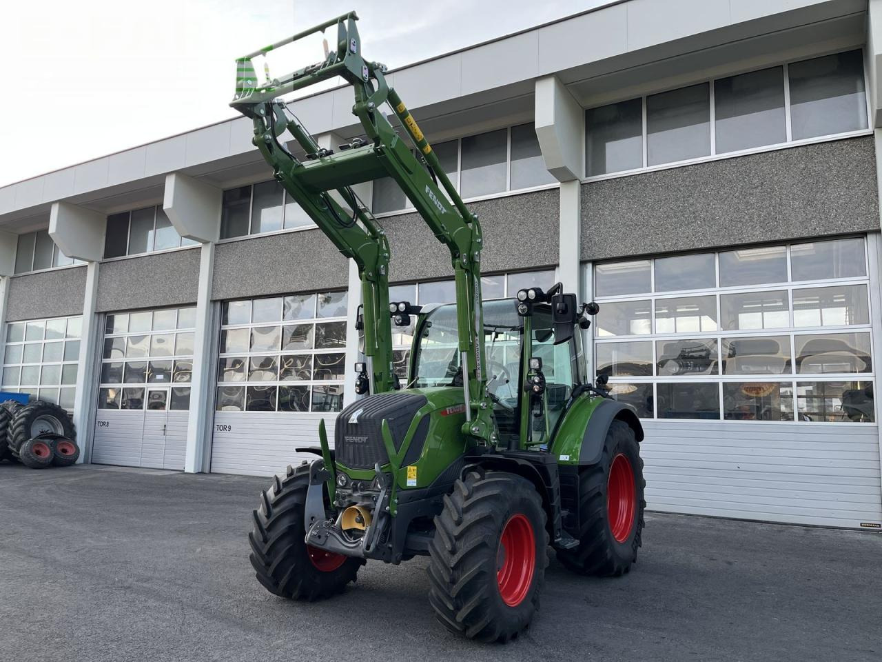 Fendt 313 vario gen4 power setting2 m. frontlader Power - Trator: foto 1 Fendt 313 vario gen4 power setting2 m. frontlader Power - Trator: foto 1