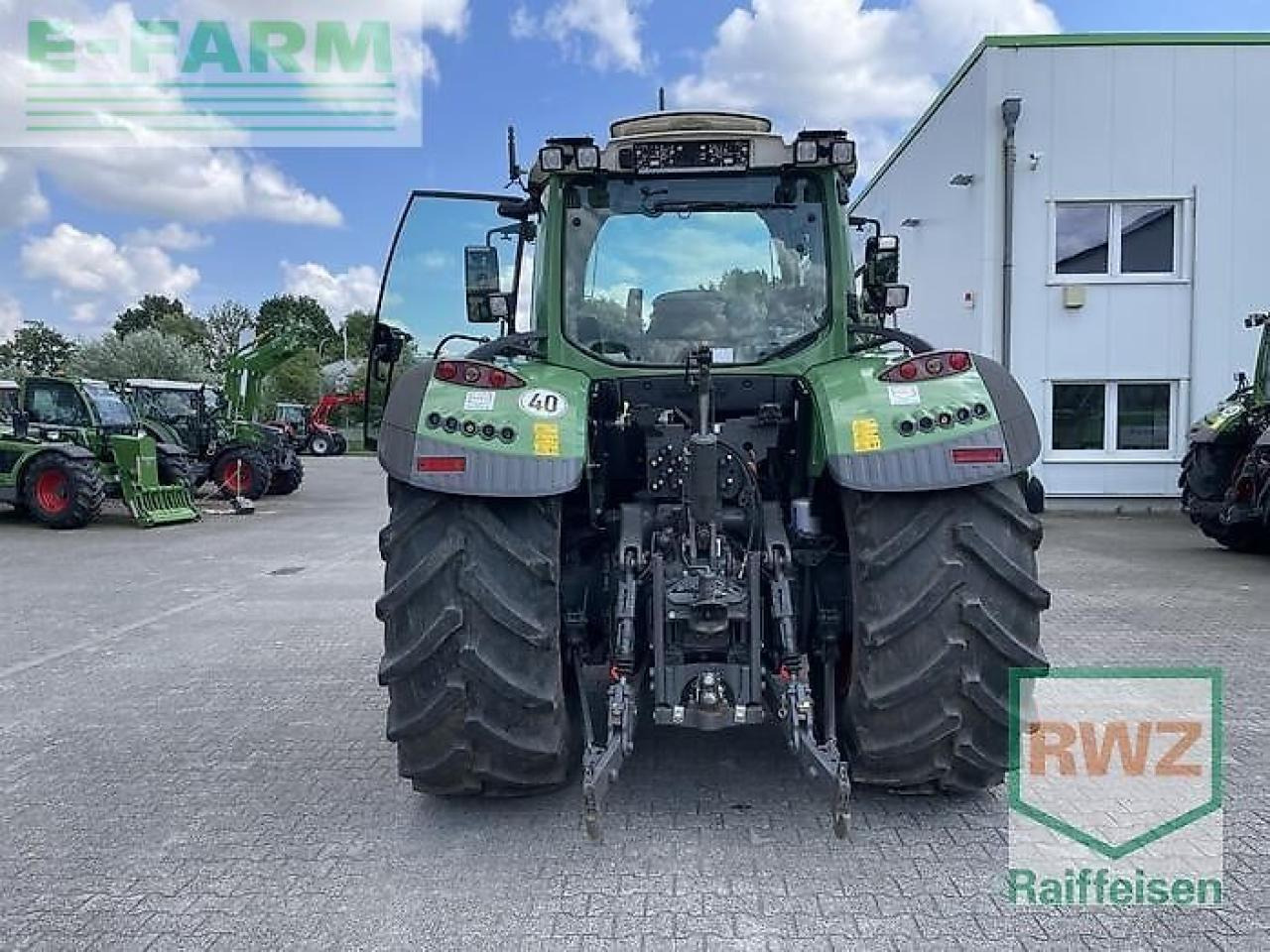 Fendt 718 profi-plus s 4 vario ProfiPlus - Trator: foto 2 Fendt 718 profi-plus s 4 vario ProfiPlus - Trator: foto 2