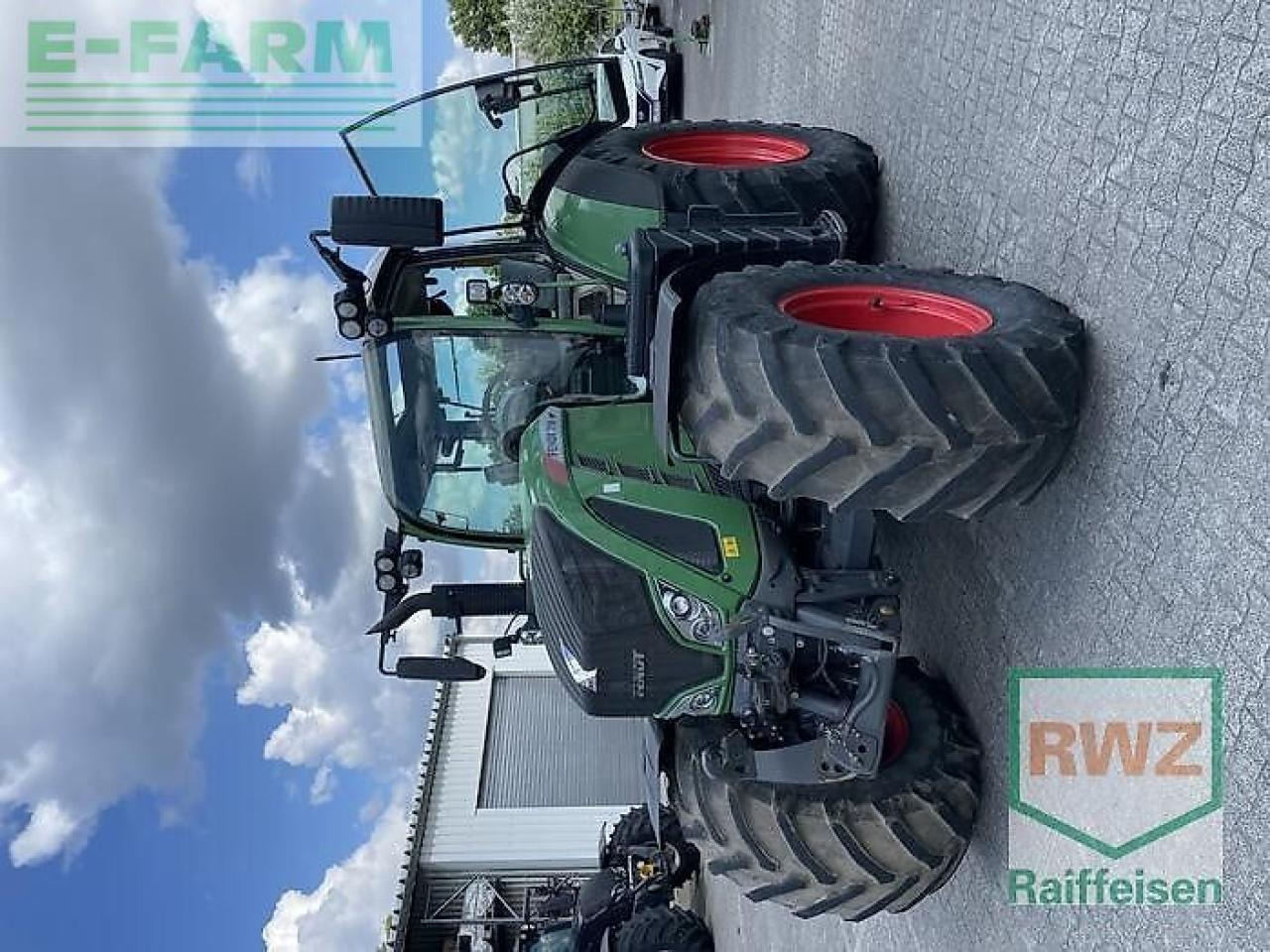 Fendt 718 profi-plus s 4 vario ProfiPlus - Trator: foto 5 Fendt 718 profi-plus s 4 vario ProfiPlus - Trator: foto 5