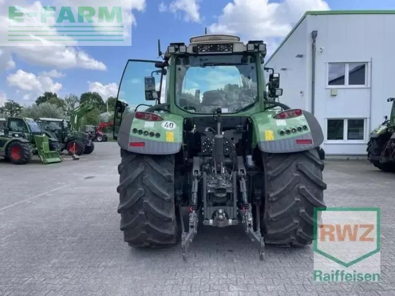 Fendt 718 profi-plus s 4 vario ProfiPlus - Trator: foto 2 Fendt 718 profi-plus s 4 vario ProfiPlus - Trator: foto 2