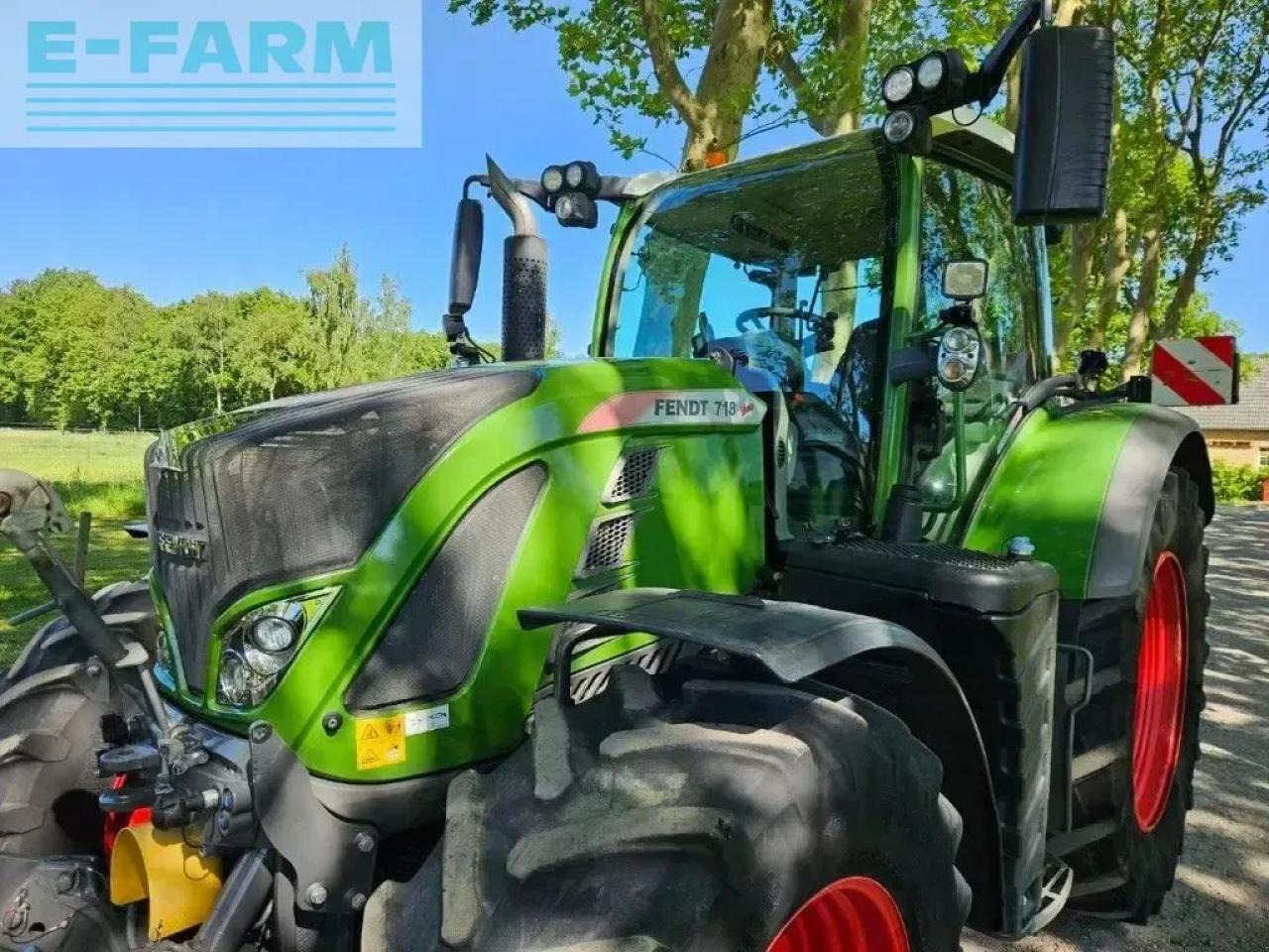Fendt 718 s4 profi plus 3400h ( 720 722 724 ) - Trator: foto 5 Fendt 718 s4 profi plus 3400h ( 720 722 724 ) - Trator: foto 5
