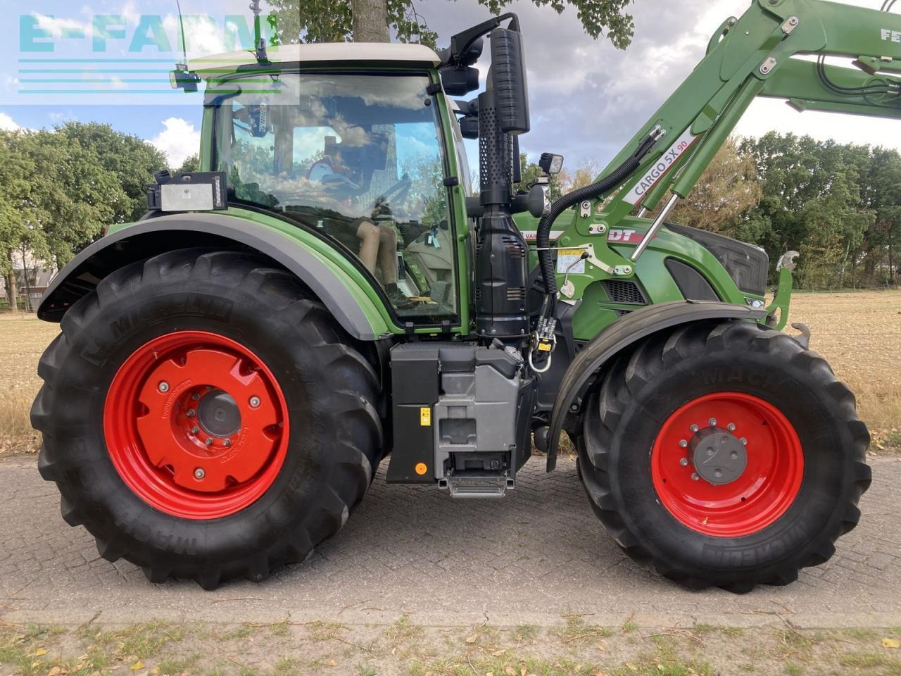 Fendt 718 vario profi+ ProfiPlus - Trator: foto 3 Fendt 718 vario profi+ ProfiPlus - Trator: foto 3