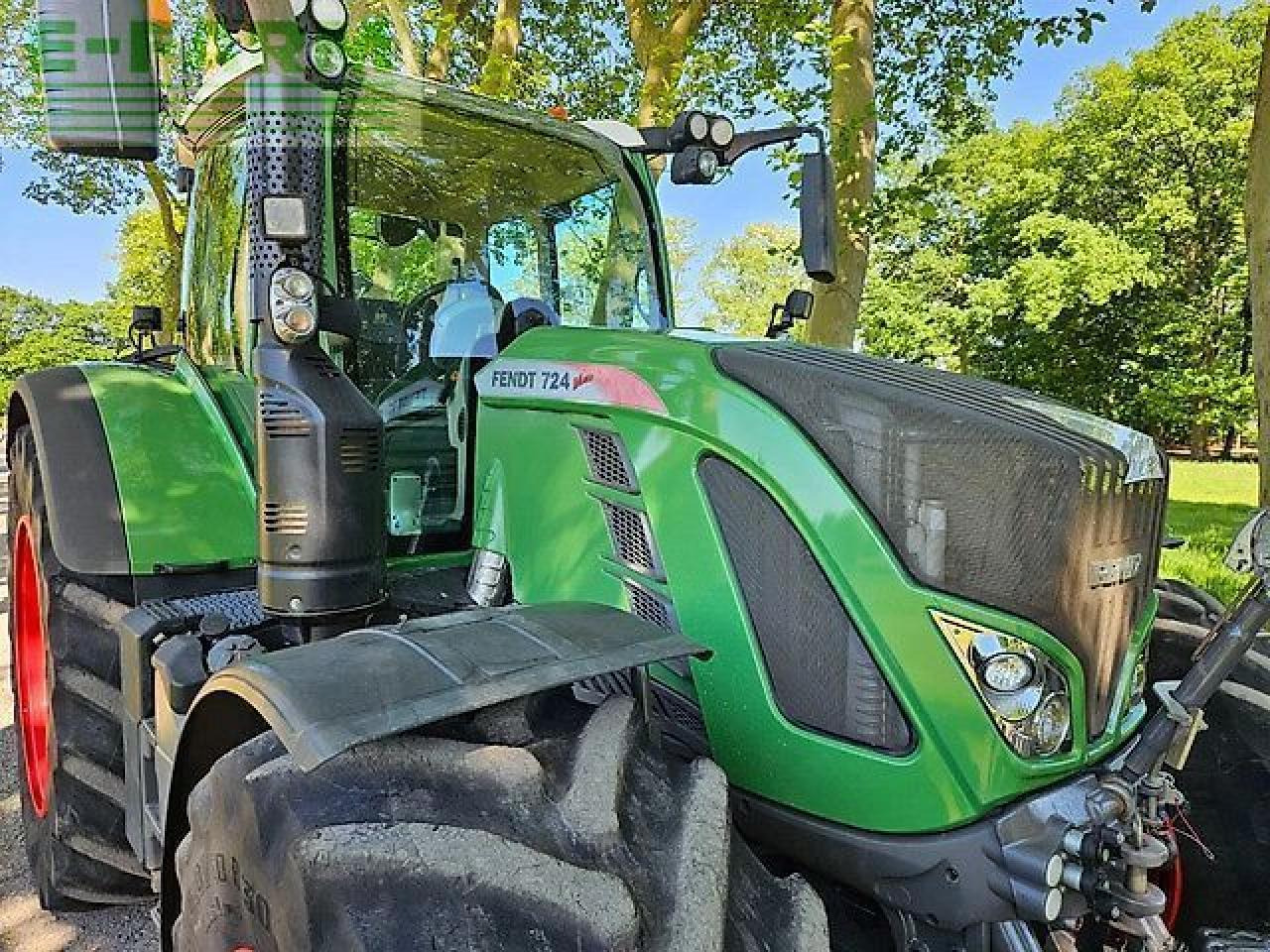 Fendt 724 s4 profi plus rtk ( 718 720 722 ) - Trator: foto 3 Fendt 724 s4 profi plus rtk ( 718 720 722 ) - Trator: foto 3