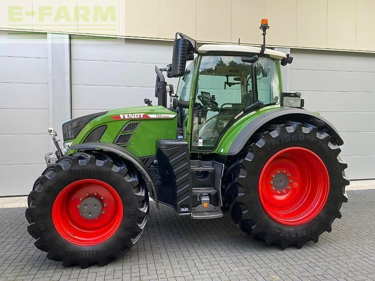 Fendt 724 vario gen.6 profi+ setting2 profiplus fzw 193 ltr. rtk ProfiPlus - Trator: foto 2 Fendt 724 vario gen.6 profi+ setting2 profiplus fzw 193 ltr. rtk ProfiPlus - Trator: foto 2