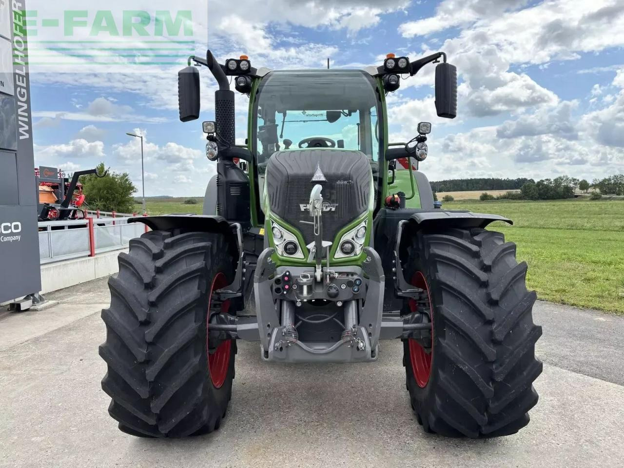 Fendt 724 vario profi+ - Trator: foto 2 Fendt 724 vario profi+ - Trator: foto 2