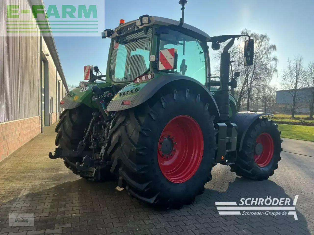 Fendt 724 vario s4 profi plus - Trator: foto 4 Fendt 724 vario s4 profi plus - Trator: foto 4