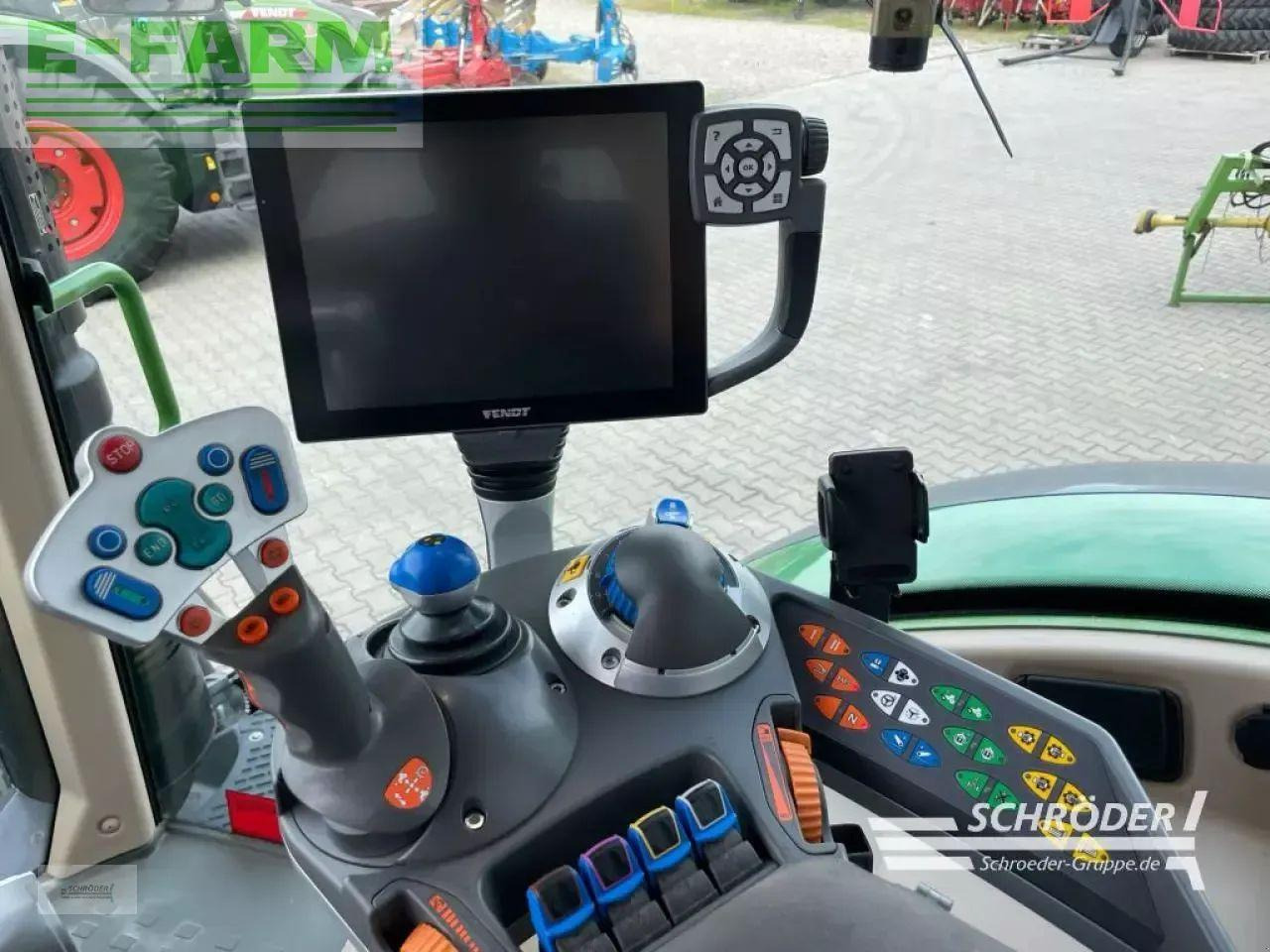 Trator Fendt 724 vario s4 profi plus ProfiPlus: foto 13
