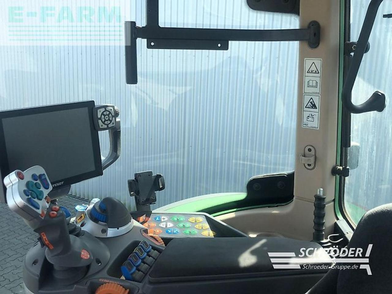 Fendt 724 vario s4 profi plus ProfiPlus - Trator: foto 4 Fendt 724 vario s4 profi plus ProfiPlus - Trator: foto 4
