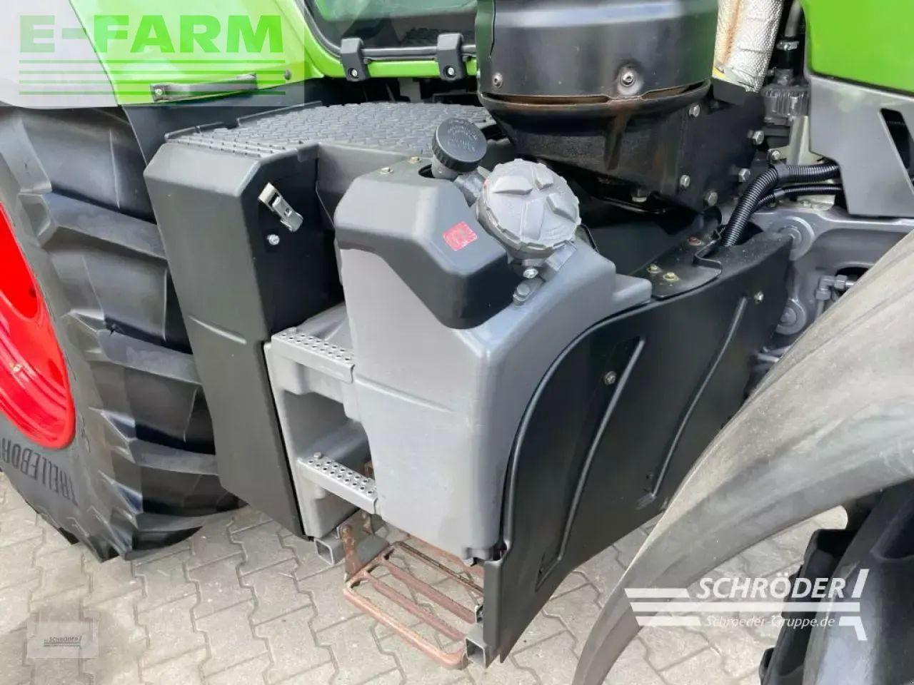 Fendt 724 vario s4 profi plus ProfiPlus - Trator: foto 5 Fendt 724 vario s4 profi plus ProfiPlus - Trator: foto 5