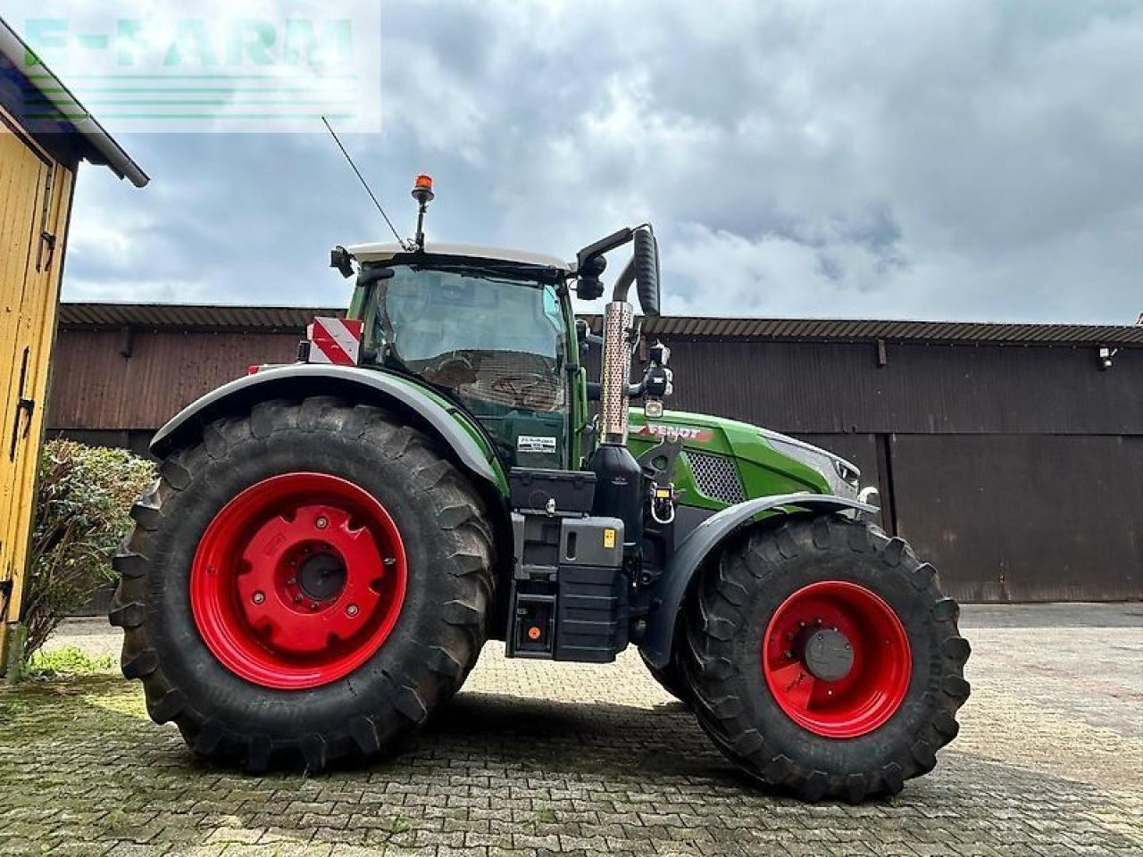 Fendt 728 profi plus mit frontlader und garantieverlängerung - Trator: foto 3 Fendt 728 profi plus mit frontlader und garantieverlängerung - Trator: foto 3